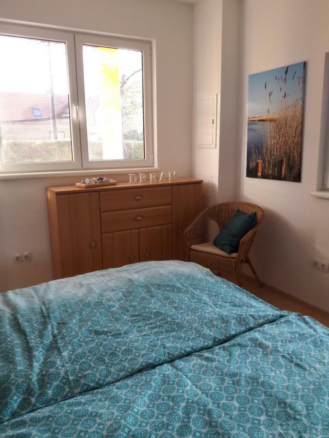 Bungalow At Lake Alte Donau Wiedeń Zewnętrze zdjęcie